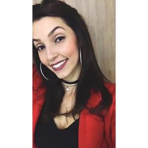 Meet your Posher, Fernanda